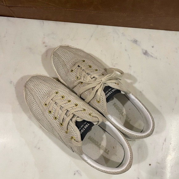 Tretorns size 7 - Picture 7 of 8